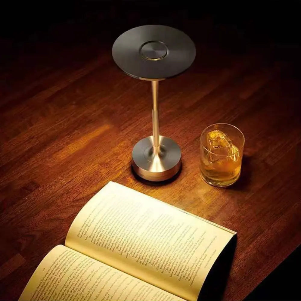 Luminária Recarregável Elegance Touch